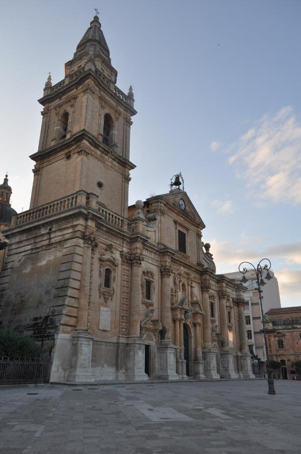 Udammusu34 Villa Ragusa Ngoại thất bức ảnh